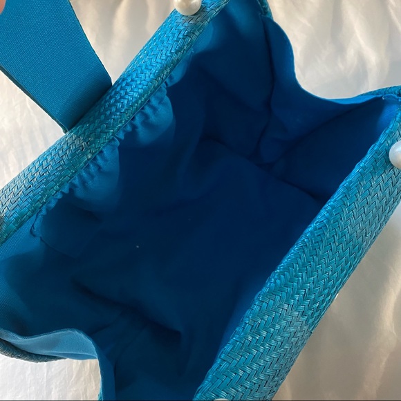 Beautiful woven handcrafted purse! 💙 - Picture 5 of 7